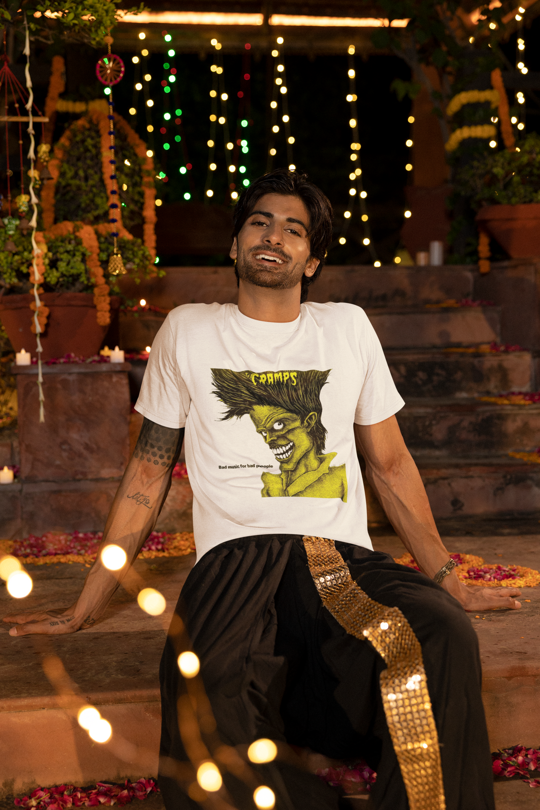 **IMPORTED FROM THE U.S.A - We have very limited stock of this t-shirt, and once it is sold out we are unable to get new stock as it has been discontinued**