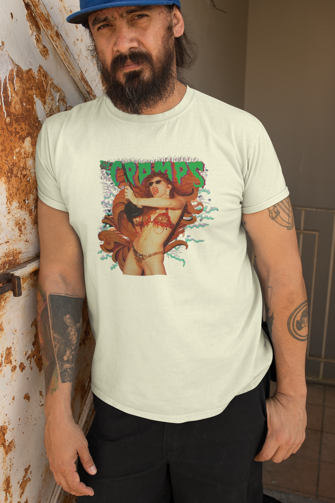 **IMPORTED FROM THE U.S.A - We have very limited stock of this t-shirt, and once it is sold out we are unable to get new stock as it has been discontinued**