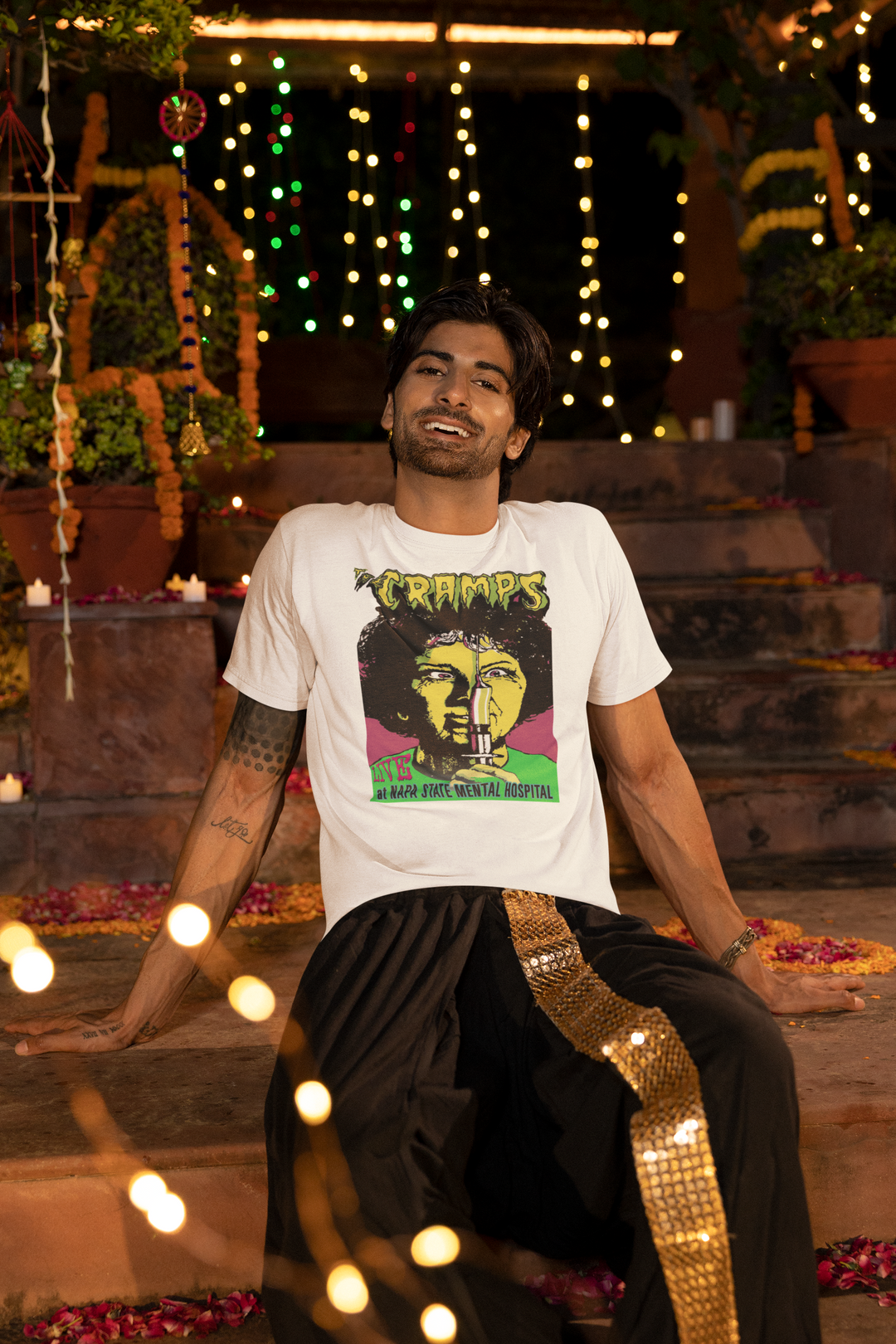 **IMPORTED FROM THE U.S.A - We have very limited stock of this t-shirt, and once it is sold out we are unable to get new stock as it has been discontinued**