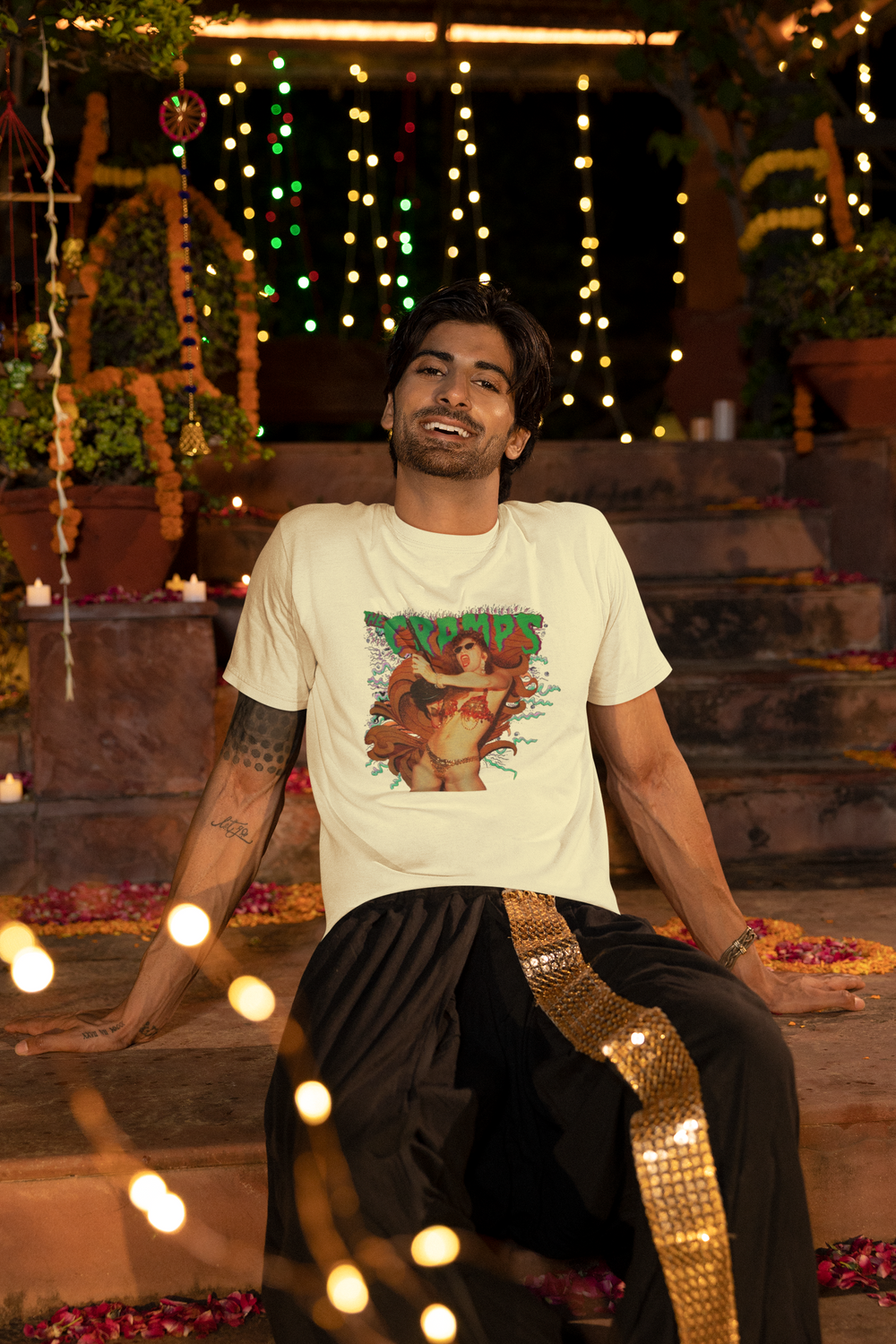 **IMPORTED FROM THE U.S.A - We have very limited stock of this t-shirt, and once it is sold out we are unable to get new stock as it has been discontinued**